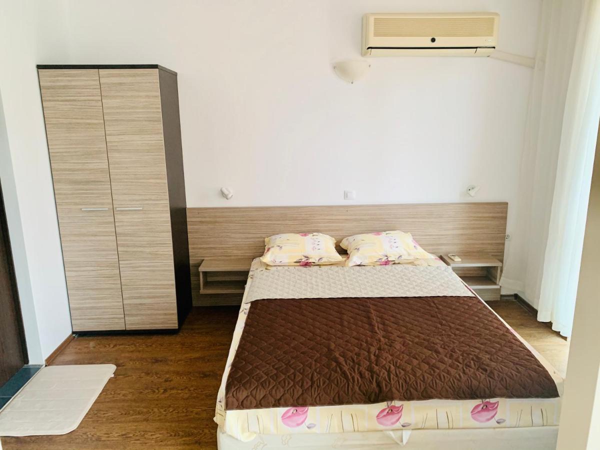 Vili Apartment 布尔加斯 外观 照片